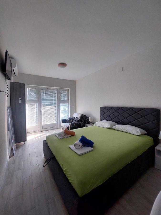 Apartment Iva Биела Экстерьер фото