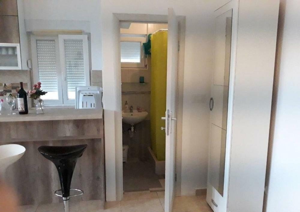 Apartment Iva Биела Экстерьер фото