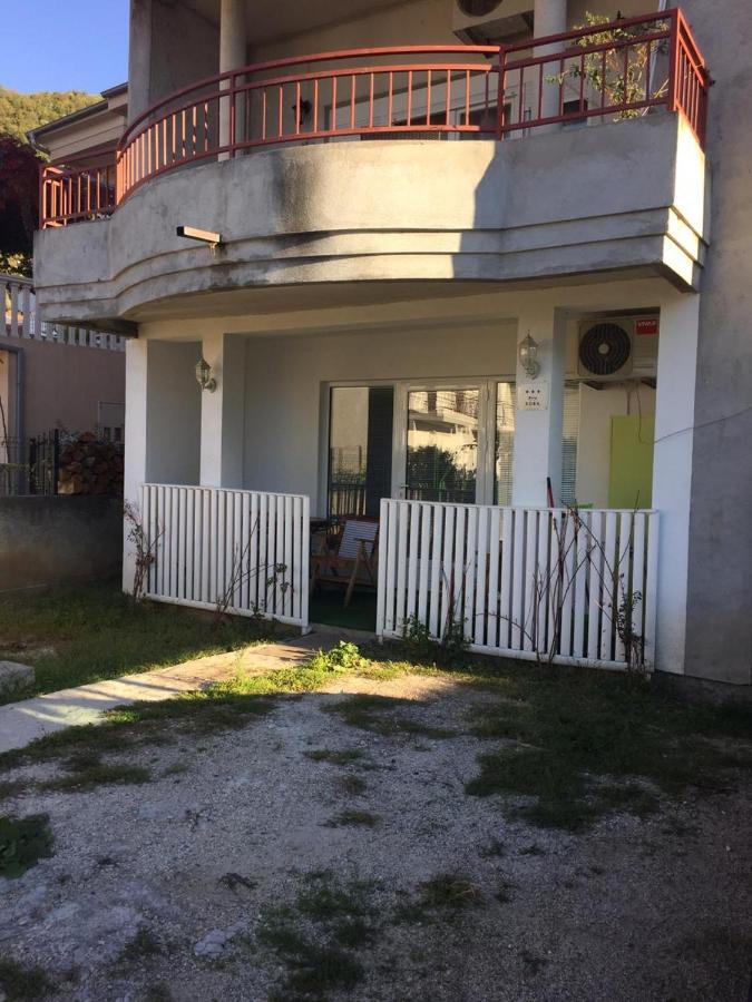 Apartment Iva Биела Экстерьер фото